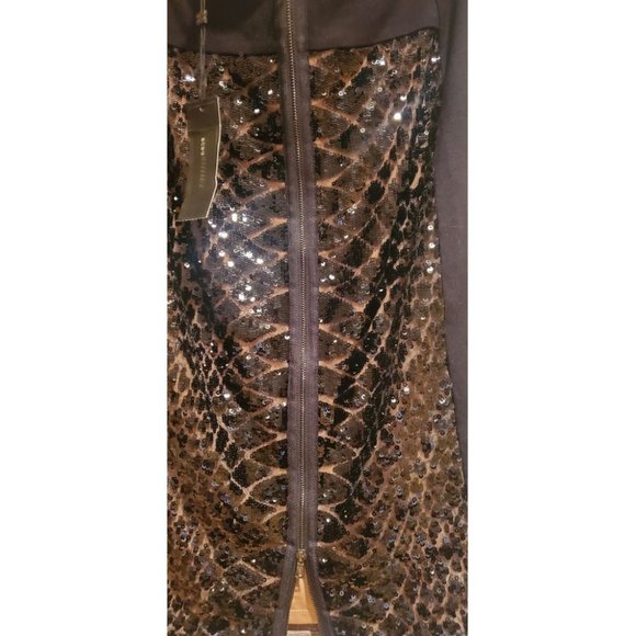 BCBGMAXAZRIA MEDIUM SIZE - Picture 4 of 6